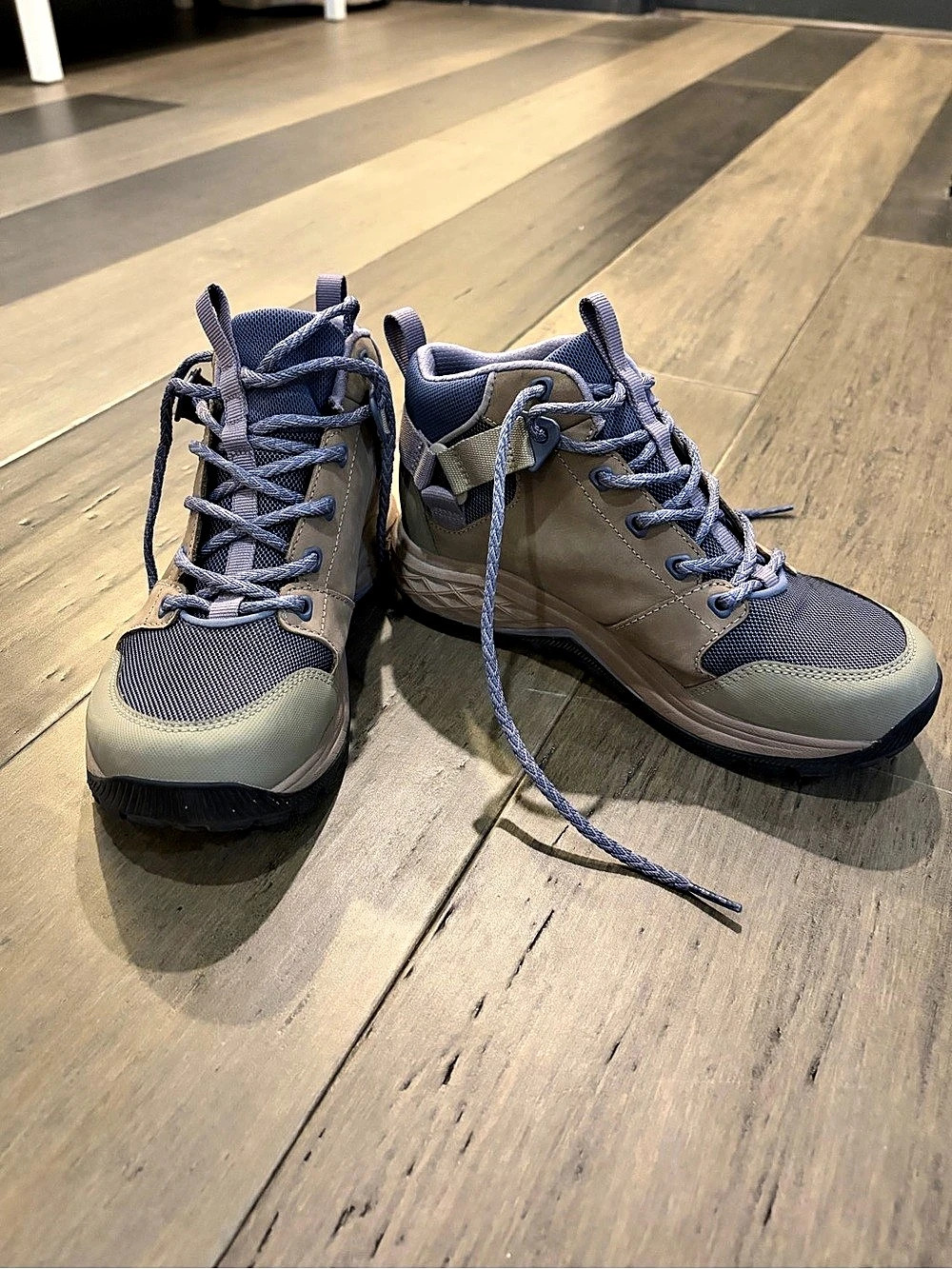 Teva Grandview GTX Hiking Shoes Gray & Blue US 8